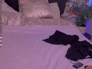 kiraroxx live cam profile