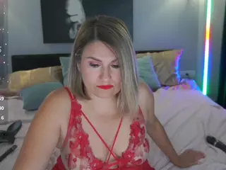 KiraRoxx's Live Sex Cam Show