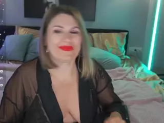 KiraRoxx's Live Sex Cam Show