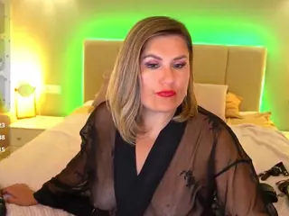 KiraRoxx's Live Sex Cam Show