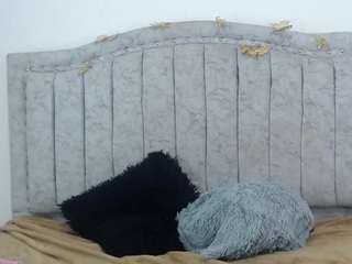 marianahott4's CamSoda show and profile