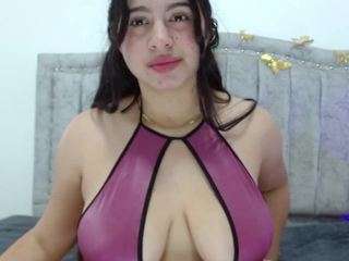marianahott4