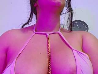 marianahott4