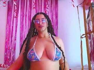 marianahott4