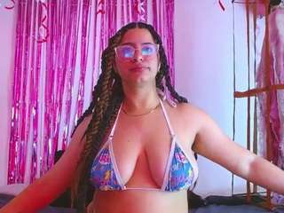 marianahott4