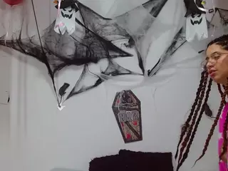 marianahott4