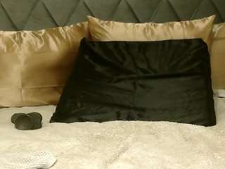 juicyjordan Live Webcam on CamSoda