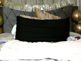 juicyjordan's CamSoda show and profile