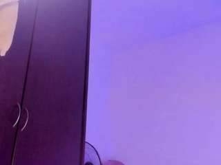Alhanamiller live cam preview