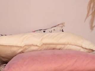 Alhanamiller live cam preview