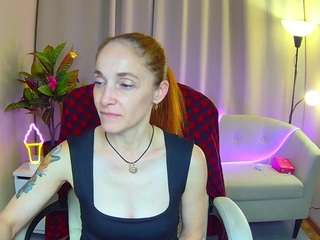 breeterner live cam profile