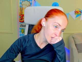 BreeTerner live cam preview