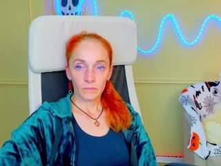 BreeTerner live cam preview