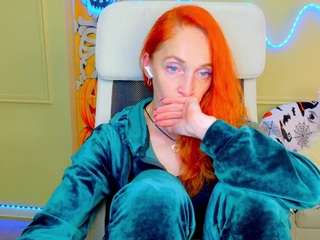 BreeTerner live cam preview