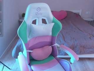 SueWannaPlay