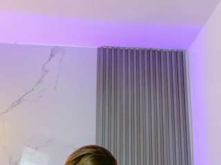 ebonydreams01's CamSoda show and profile