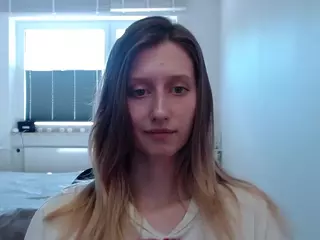 LunaxDelight's Live Sex Cam Show