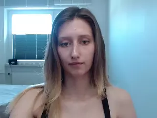 LunaxDelight's Live Sex Cam Show