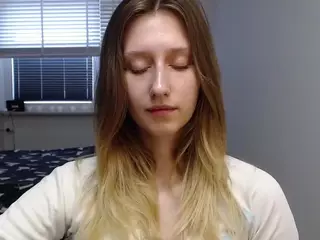 LunaxDelight's Live Sex Cam Show