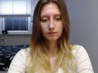 LunaxDelight's Live Sex Cam Show