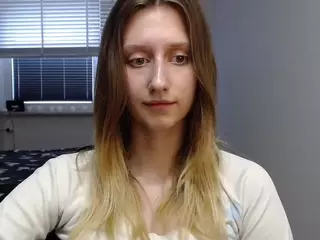 LunaxDelight's Live Sex Cam Show