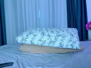 brenda-m00n from CamSoda is Freechat