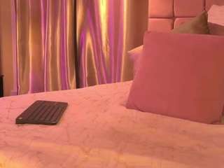 chloe-cherry21 Brown live webcam