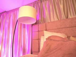 chloe-cherry21