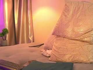 Chloe-Cherry21