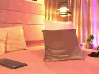 Chloe-Cherry21 live cam preview