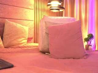 chloe-cherry21