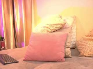 chloe-cherry21