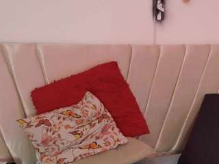 mikitourab Live Webcam on CamSoda