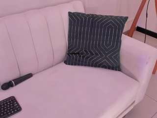 amber-stonee Live Webcam on CamSoda