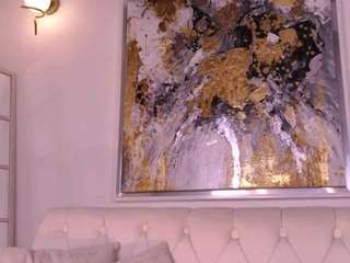amber-stonee