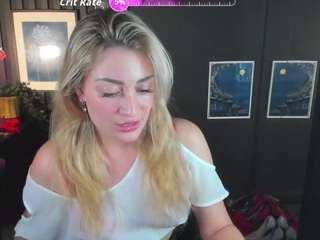 augustinemagnet Live Webcam on CamSoda