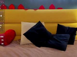 dianagarrett's CamSoda show and profile