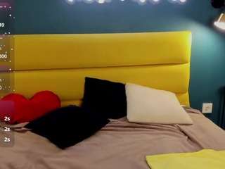 dianagarrett's CamSoda show and profile