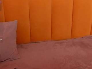 DianaGarrett live webcam show