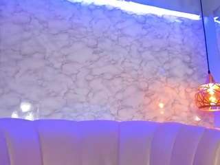 mia-jonsonn webcam