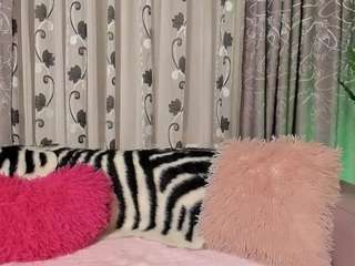 adela26