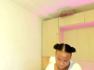 emilyystuart webcam
