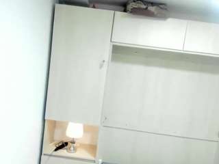 emilyystuart from CamSoda is Freechat