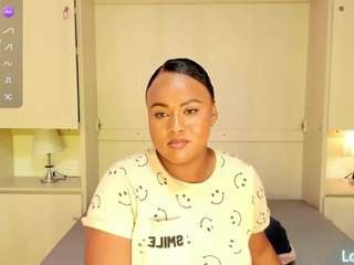 Live webcam model emilyystuart on Soda Cams