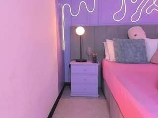 mmelodyy1 Live Webcam on CamSoda