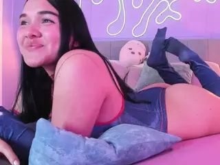 HOTTIE MEL's Live Sex Cam Show