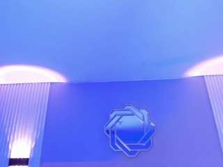 Live cam show with NanaOsaky