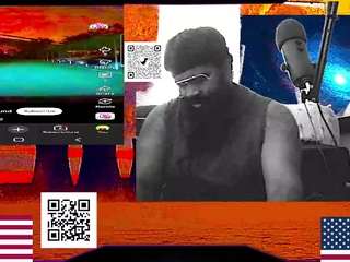 Live cam show with Russell Taylor Lacy