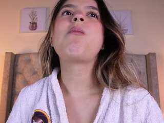 AllissonM