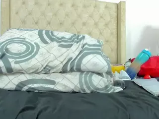AllissonM's Live Sex Cam Show
